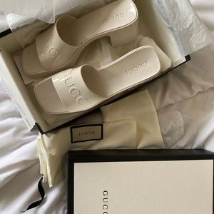 Gucci rubber sandals